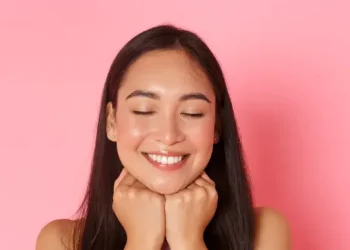 Kering atau Berminyak Tes Mudah untuk Menentukan Jenis Kulit Wajah Anda