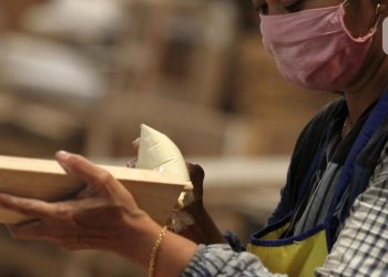 MWX dan IDRX Bantu UMKM Akses AI dengan Mudah Menggunakan Rupiah