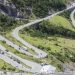 Stelvio Pass, Jalan Mahakarya Menaklukkan 48 Tikungan Tajam dan Menantang