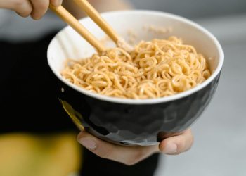 Mie Instan Praktis Namun Dapat Meningkatkan Tekanan Darah