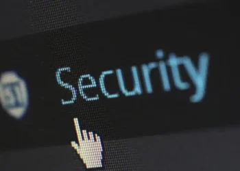 7 Cara Keamanan Berlapis Menghindari Serangan Siber Global