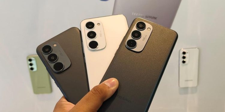 Uji Coba Tecno Spark 40 Pro: HP Rp 1 Jutaan dengan Beragam Fitur AI