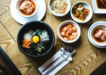 Makan Bibimbap Bisa Bantu Menurunkan Berat Badan dan Gula Darah, Apa Caranya?