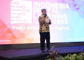 Dukung Peningkatan SDM, Bupati Cirebon Sambut Program untuk Guru Digital