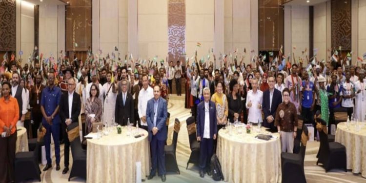 250 Mahasiswa dari 46 Negara Terima Beasiswa KNB 2025 di Indonesia