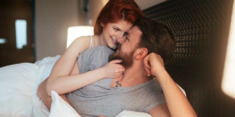 5 Minuman Alami Penambah Stamina di Ranjang