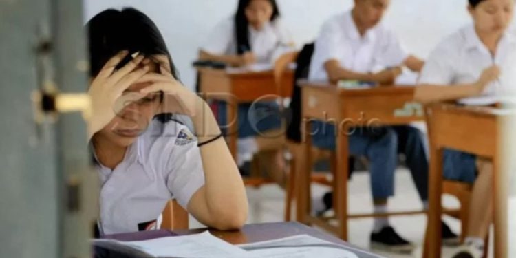 Kemendikdasmen Tegaskan Siswa Ikut TKA Gratis Tanpa Biaya