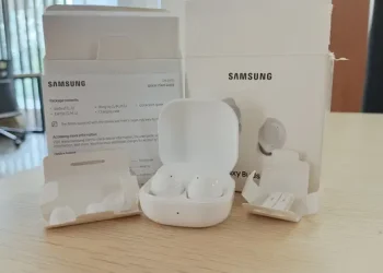 Buds Core TWS Terjangkau dengan Bass Kuat dan Fitur ANC