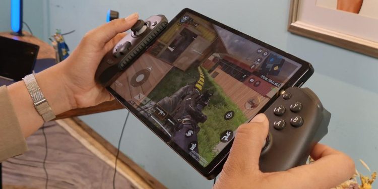 Ulasan Lenovo Legion Tab, Tablet Gaming Performa Tinggi yang Nyaman Digenggam