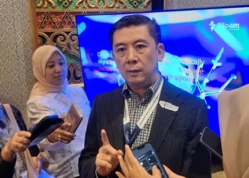Teknologi Robotik Meningkatkan Keamanan Bedah Saraf Tanpa Menggantikan Dokter