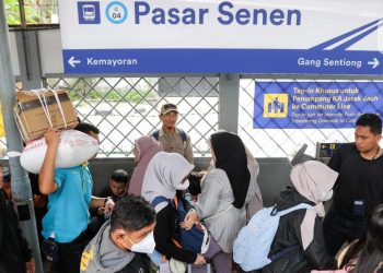 Rekomendasi Tempat Makan Enak Dekat Stasiun Pasar Senen 2025 Setelah Turun dari Kereta