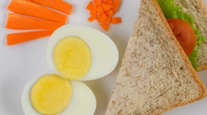 Menu Sarapan Sehat dengan Telur dari Sandwich sampai Gado-Gado