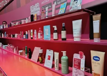 Konsumen Semakin Kritis, Pentingnya Review Produk Kecantikan