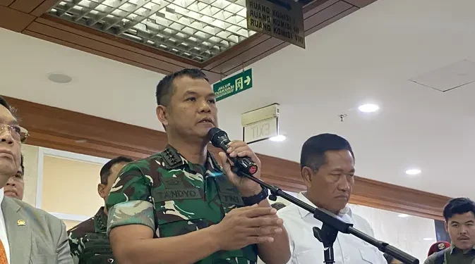 Wakil Panglima Bantah TNI Membiarkan Penjarahan Rumah Pejabat Negara