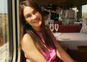 Tarif Kereta Mewah Bulan Madu Luna Maya dan Maxime Bouttier di Italia