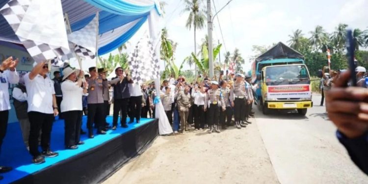 Distribusi 1.765 Ton Jagung oleh Polri ke Gudang Bulog pada Panen Raya Kuartal III