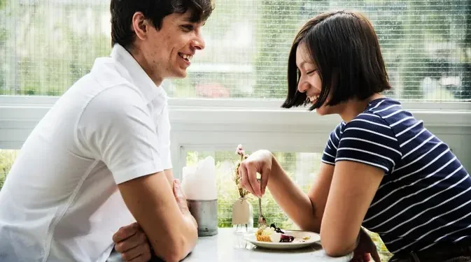 Naksir Atau Hanya Suka Perhatian? Begini Cara Membedakannya Dengan Jitu