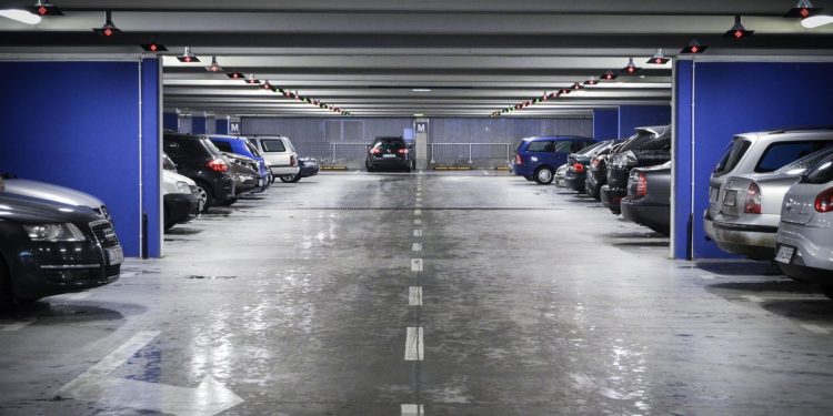 Viral Pelancong Bayar Rp1,2 Juta untuk Parkir Mobil 4 Hari di Bandara Soekarno-Hatta