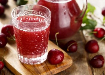 5 Minuman yang Menyegarkan dan Membantu Merilekskan di Tengah Situasi Stres