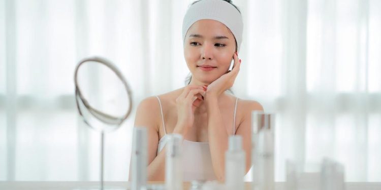 Hindari 7 Kebiasaan yang Membuat Wajah Terlihat Boros