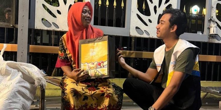 Mahasiswa ITS Buka Warkop dan Ciptakan Pelatihan Gratis Usai Wisuda