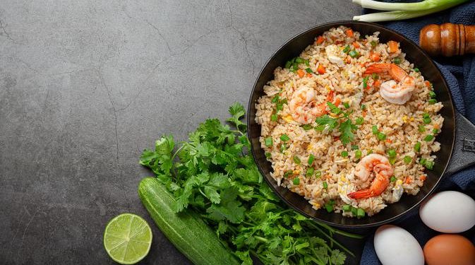 9 Resep Nasi Goreng Praktis Enak untuk Anak Kos yang Hemat Budget