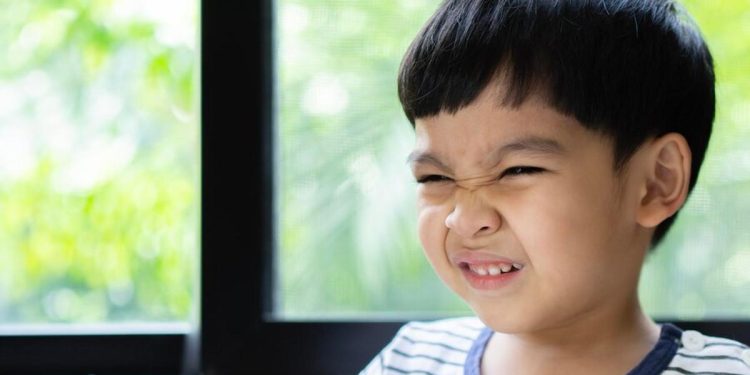 Kenali Ciri-Ciri Anak dengan Masalah Penglihatan yang Sering Tidak Disadari Orangtua