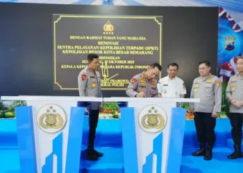 Kapolri Resmikan 35 SPKT Polres di Polda Jateng untuk Tingkatkan Pelayanan Masyarakat