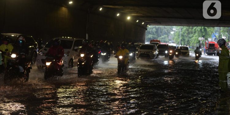 54 RT di Jakarta Terendam Banjir, Ketinggian Air Mencapai 130 Cm