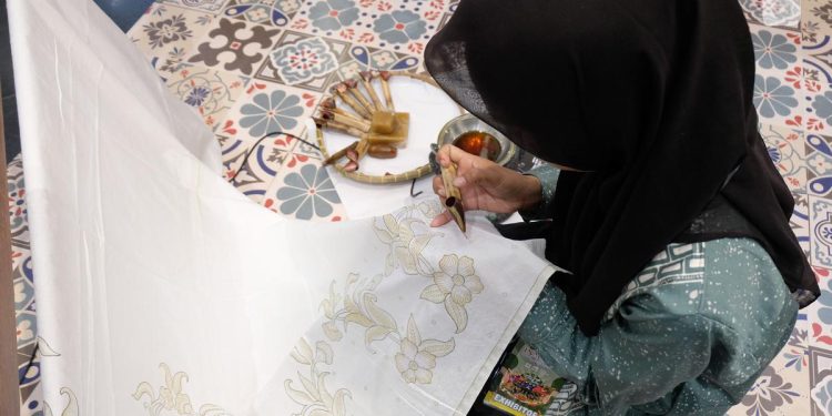 3 Berita Hari Ini: Mengenal 3 Label Batikmark dan Sertifikasi Batik Indonesia untuk Perlindungan