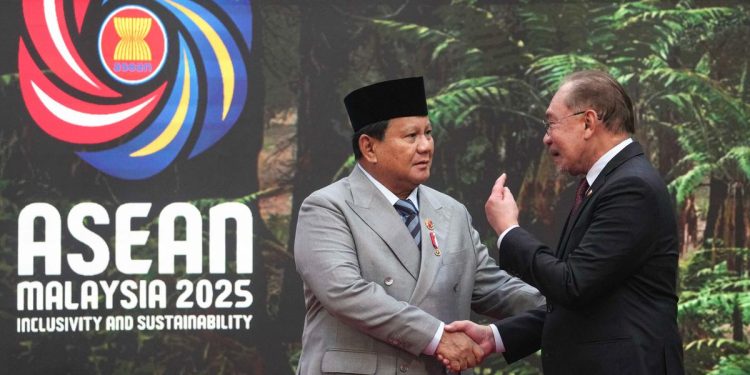 7 Pernyataan Presiden Saat Hadiri KTT ASEAN di Malaysia, Singgung Persatuan dan Dorong Sinergi