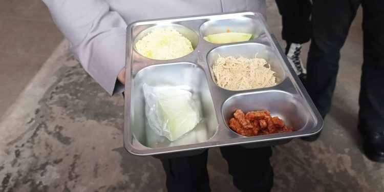 Pertolongan Pertama saat Keracunan Makanan, Langkah Penting yang Harus Diketahui