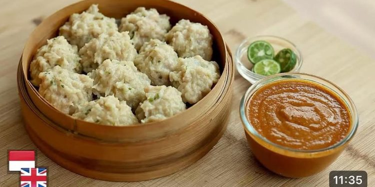 Drama Foto Siomay Tanpa Izin Chef Devina Hermawan, Adik Syahrini Minta Maaf