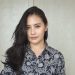 Gaya Berbatik Prilly Latuconsina yang Modern dan Elegan dengan Sentuhan Tradisional