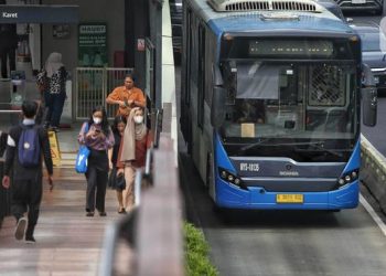 Kenaikan Tarif TransJakarta, Simak 15 Golongan Warga yang Tetap Gratis Naik Transportasi Umum