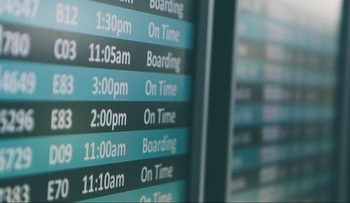 Topan Matmo Ganggu Libur Nasional, Penerbangan Dibatalkan di Hainan