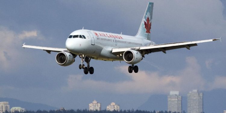 Penumpang Kelas Ekonomi Bisa Nikmati Snack dan Bir Gratis Pada Maskapai Ini