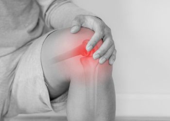 Hati-hati, 6 Kebiasaan Buruk Penyebab Radang Sendi yang Perlu Dihindari