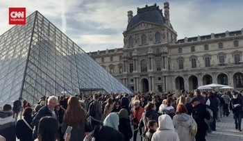Museum Louvre Kembali Dibuka Setelah Terjadi Pencurian
