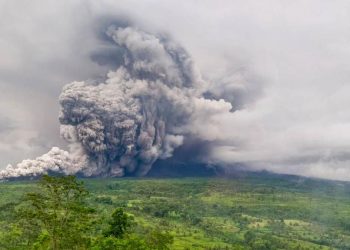 Gunung Semeru Erupsi, Basarnas Tegaskan Pendaki di Ranu Kumbolo Dalam Kondisi Aman