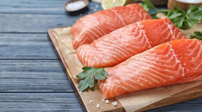 Ikan Terbaik untuk Diet dan Menurunkan Berat Badan Menurut Rekomendasi Ahli Gizi