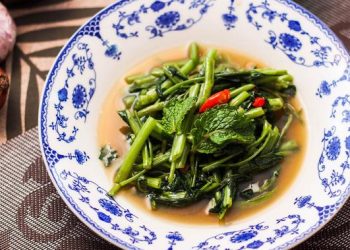 Resep Tumis Kangkung Saus Tiram Enak dan Praktis untuk Disajikan