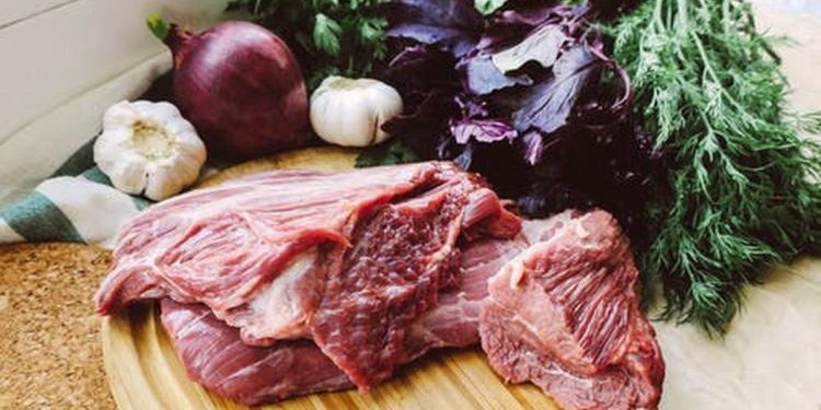 7 Cara Memasak Daging agar Empuk dan Lezat Tanpa Khawatir Alot