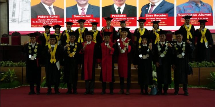 Rayakan Dies Natalis ke-61 FH UNEJ, Soroti Implementasi UUD 1945 dan Arah Pembangunan Nasional