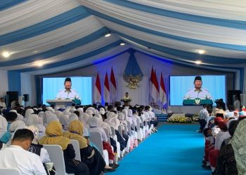 Prabowo Sediakan Smartboard untuk 288 Ribu Sekolah Terbesar di Dunia