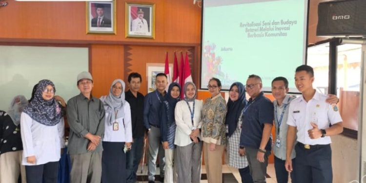 Tim Dosen Peneliti Laksanakan Sosialisasi Program PISN di Kelurahan Karet Kuningan