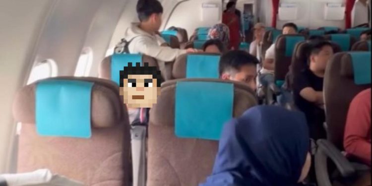 Kesaksian Penumpang Penerbangan yang Mengalami Turbulensi Parah dan Panik saat Ketinggian Turun Mendadak