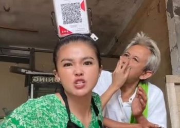 Kenangan Epy Kusnandar dan Istri saat Menjual Jukut Goreng Bersama dengan Sederhana