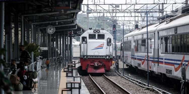 46 Ribu Penumpang Tinggalkan Jakarta Hari Ini, Yogya dan Surabaya Jadi Tujuan Utama