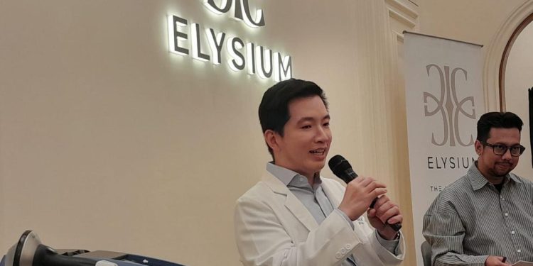 Panjang atau Tebal Bikin Pasangan Orgasme, Kata Dokter